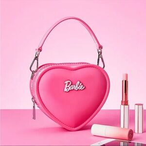 🆕 ‼️HOST PICK‼️ Barbie Series Love Heart Shaped Mini Bag 💗